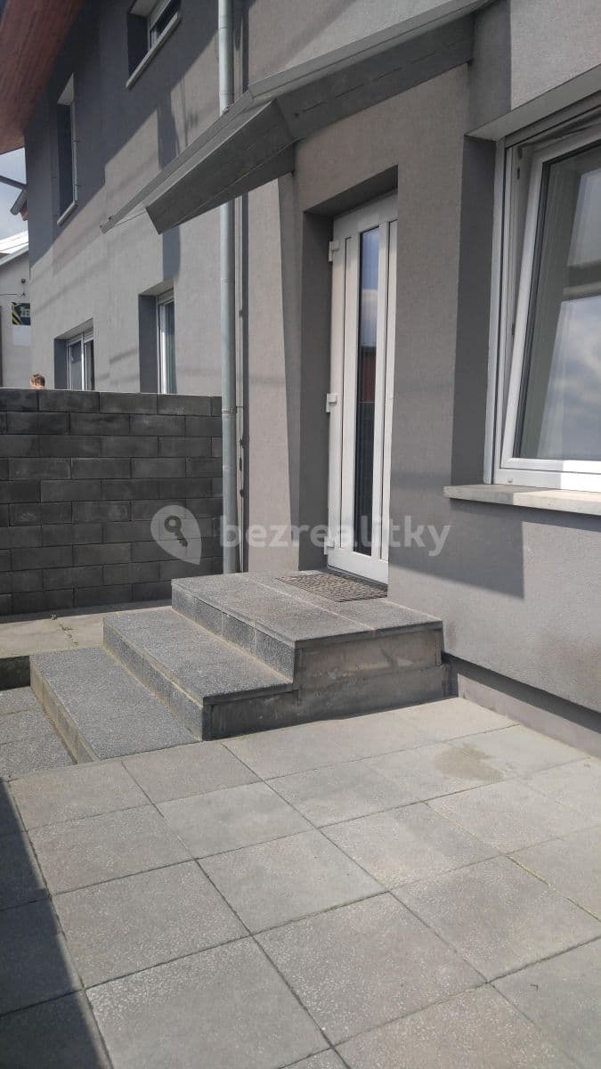 Studio flat to rent, 31 m², Bruzovská, Frýdek-Místek, Moravskoslezský Region Studio flat to rent, 31 m², Bruzovská, Frýdek-Místek, Moravskoslezský Region