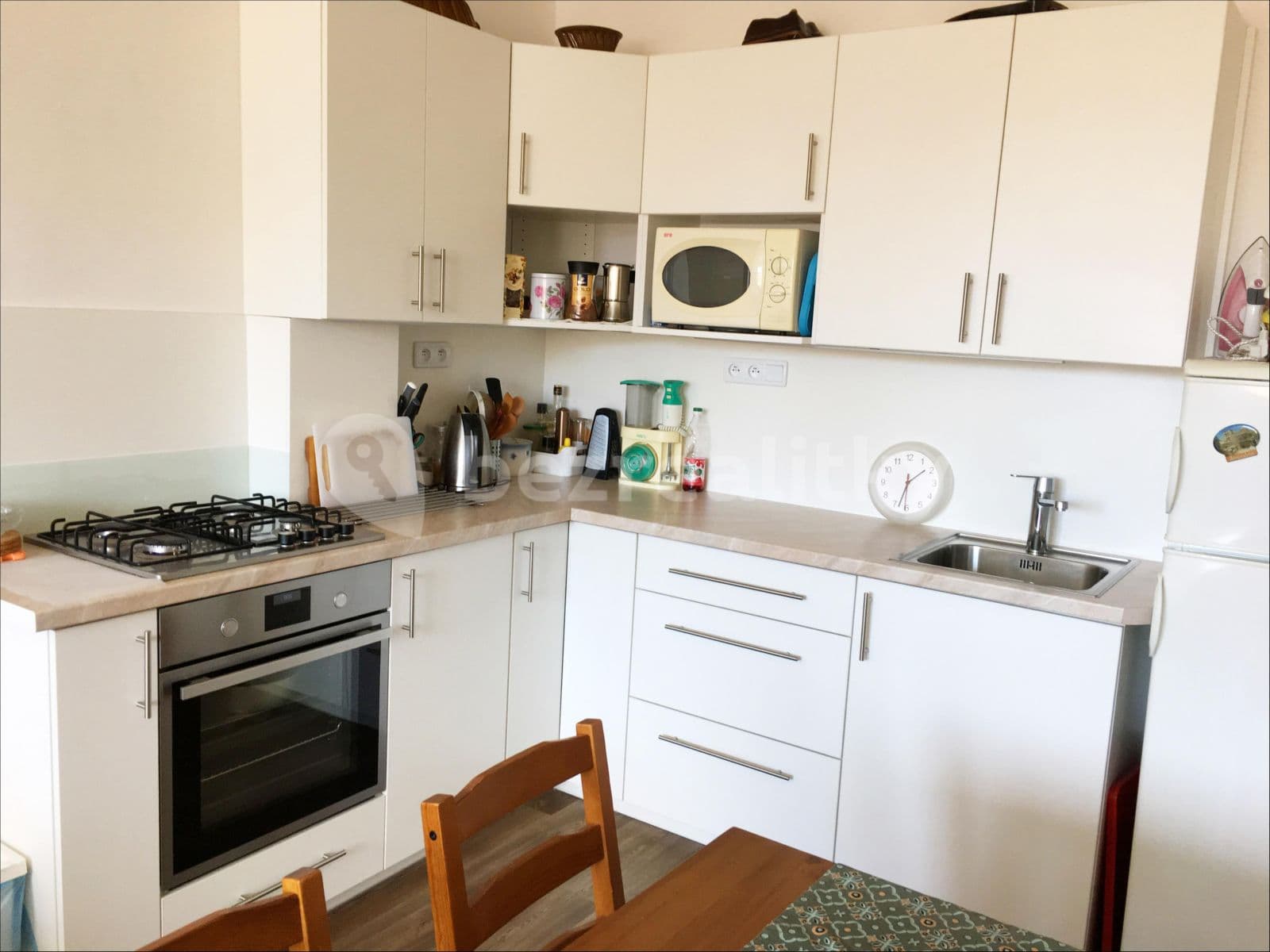 1 bedroom with open-plan kitchen flat to rent, 48 m², Za Zelenou liškou, Prague, Prague 1 bedroom with open-plan kitchen flat to rent, 48 m², Za Zelenou liškou, Prague, Prague