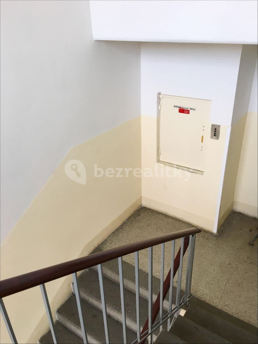 1 bedroom with open-plan kitchen flat to rent, 48 m², Za Zelenou liškou, Prague, Prague 1 bedroom with open-plan kitchen flat to rent, 48 m², Za Zelenou liškou, Prague, Prague