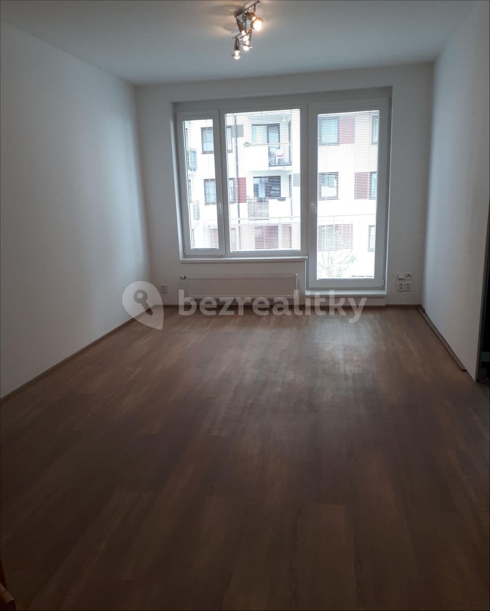 1 bedroom with open-plan kitchen flat to rent, 54 m², Kardausova, Prague, Prague 1 bedroom with open-plan kitchen flat to rent, 54 m², Kardausova, Prague, Prague