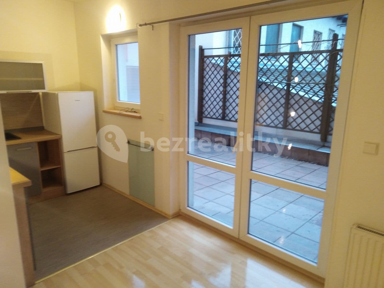 2 bedroom with open-plan kitchen flat to rent, 111 m², Stará, Brno, Jihomoravský Region 2 bedroom with open-plan kitchen flat to rent, 111 m², Stará, Brno, Jihomoravský Region