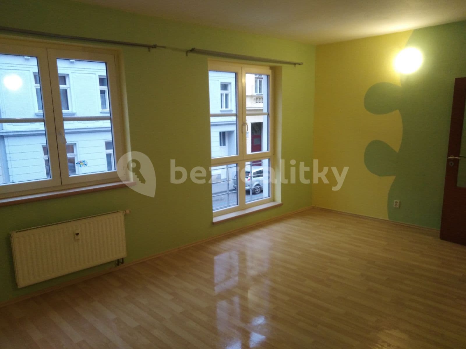 2 bedroom with open-plan kitchen flat to rent, 111 m², Stará, Brno, Jihomoravský Region 2 bedroom with open-plan kitchen flat to rent, 111 m², Stará, Brno, Jihomoravský Region