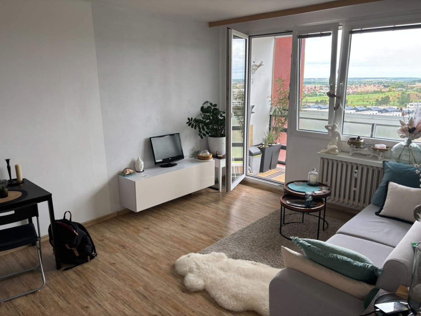 1 bedroom with open-plan kitchen flat to rent, 39 m², Tenisová, Prague, Prague 1 bedroom with open-plan kitchen flat to rent, 39 m², Tenisová, Prague, Prague