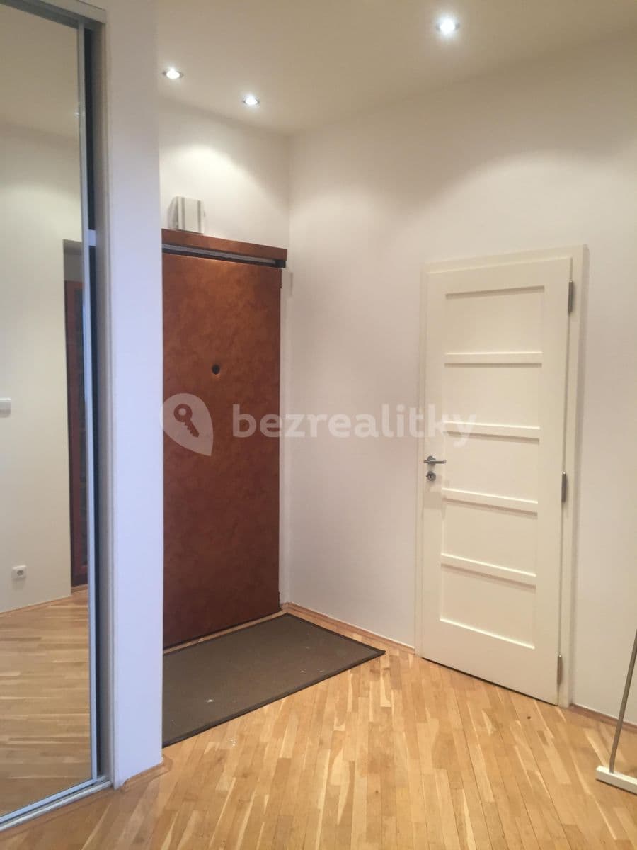 2 bedroom flat to rent, 88 m², Koulova, Prague, Prague 2 bedroom flat to rent, 88 m², Koulova, Prague, Prague