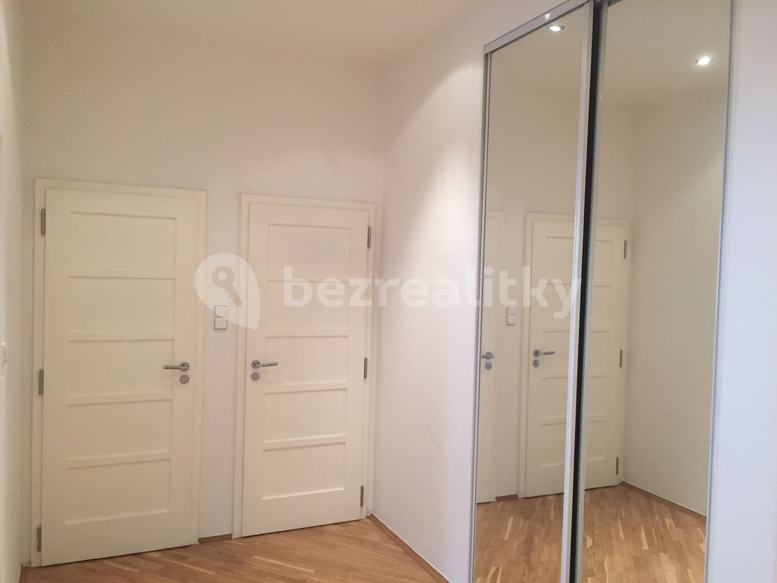 2 bedroom flat to rent, 88 m², Koulova, Prague, Prague 2 bedroom flat to rent, 88 m², Koulova, Prague, Prague