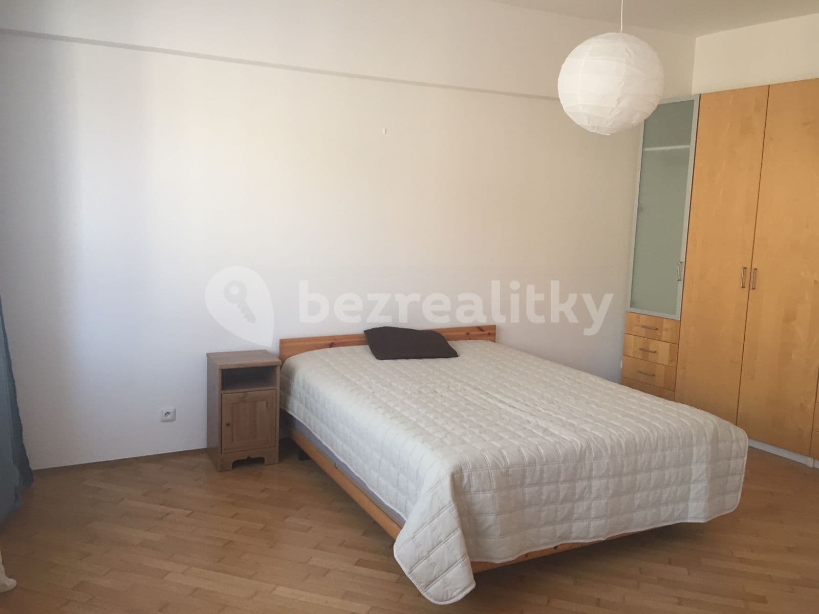 2 bedroom flat to rent, 88 m², Koulova, Prague, Prague 2 bedroom flat to rent, 88 m², Koulova, Prague, Prague