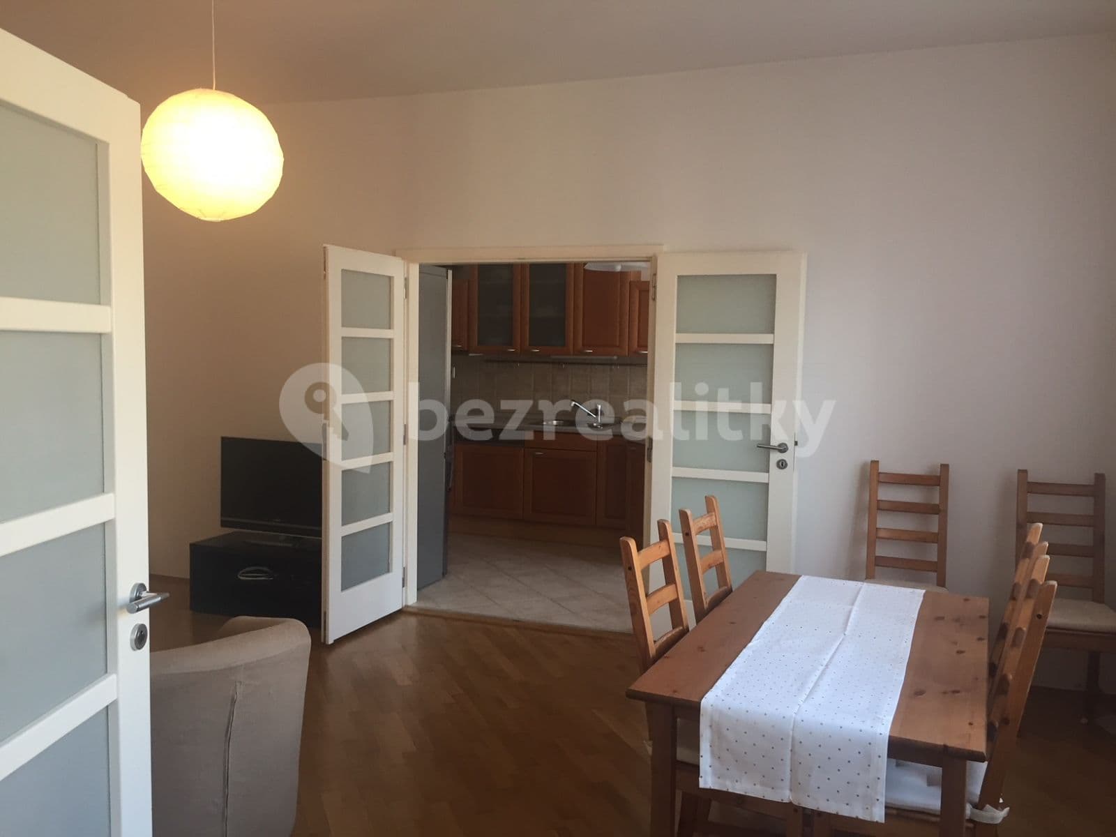 2 bedroom flat to rent, 88 m², Koulova, Prague, Prague 2 bedroom flat to rent, 88 m², Koulova, Prague, Prague