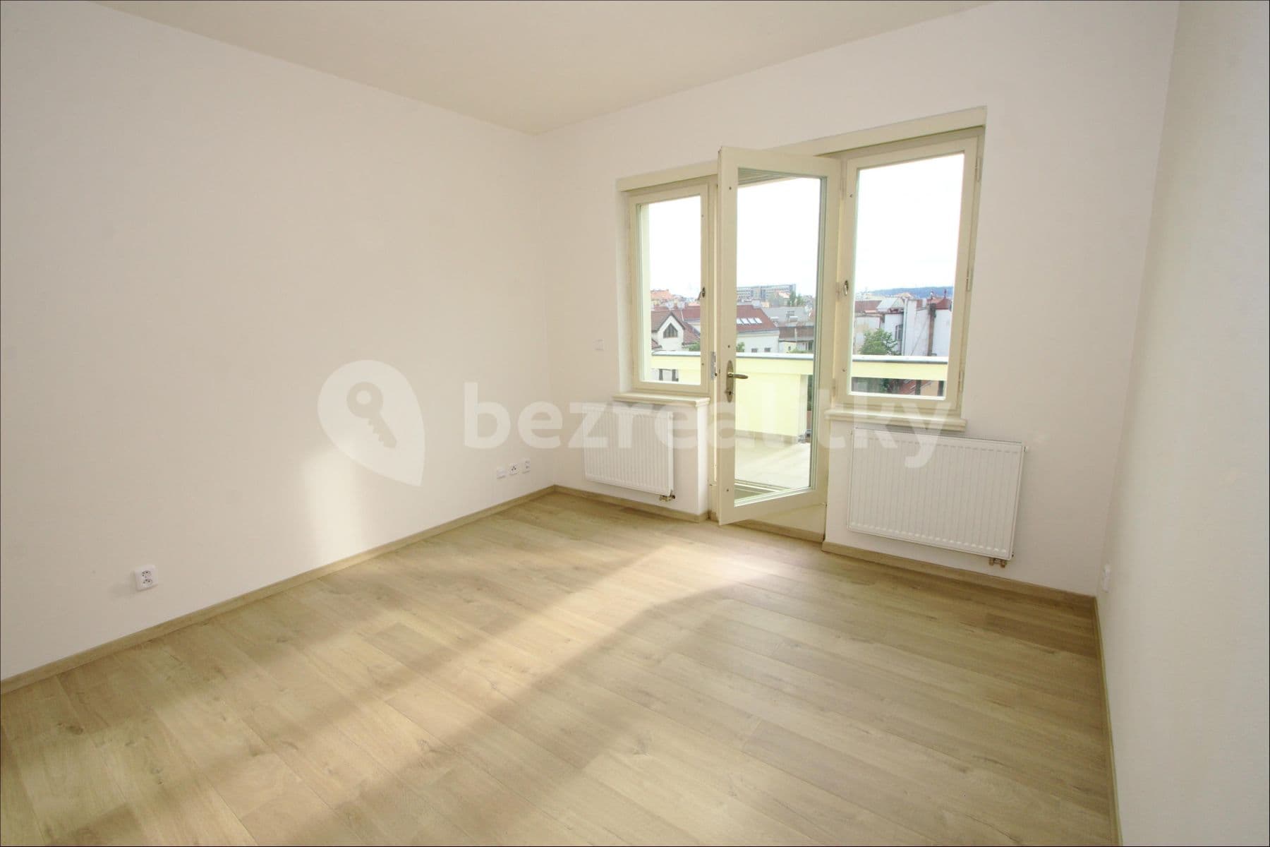 2 bedroom flat to rent, 80 m², Hartigova, Prague, Prague 2 bedroom flat to rent, 80 m², Hartigova, Prague, Prague