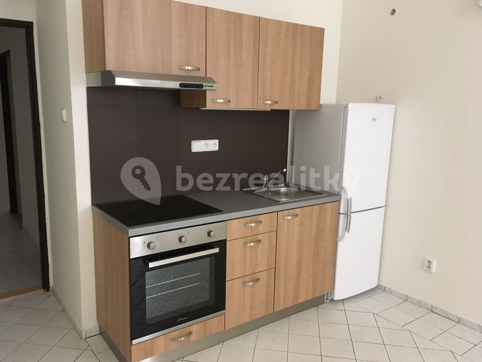 1 bedroom with open-plan kitchen flat to rent, 41 m², Sezimova, Prague, Prague 1 bedroom with open-plan kitchen flat to rent, 41 m², Sezimova, Prague, Prague