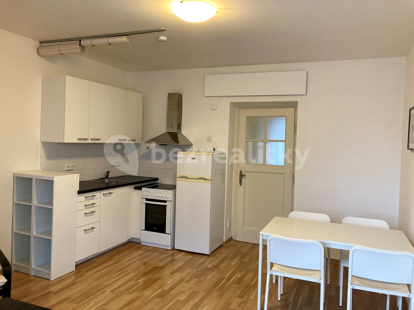 1 bedroom with open-plan kitchen flat to rent, 42 m², Malínská, Prague, Prague 1 bedroom with open-plan kitchen flat to rent, 42 m², Malínská, Prague, Prague