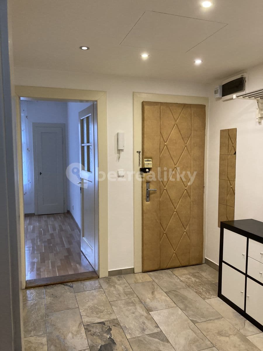 1 bedroom with open-plan kitchen flat to rent, 42 m², Malínská, Prague, Prague 1 bedroom with open-plan kitchen flat to rent, 42 m², Malínská, Prague, Prague