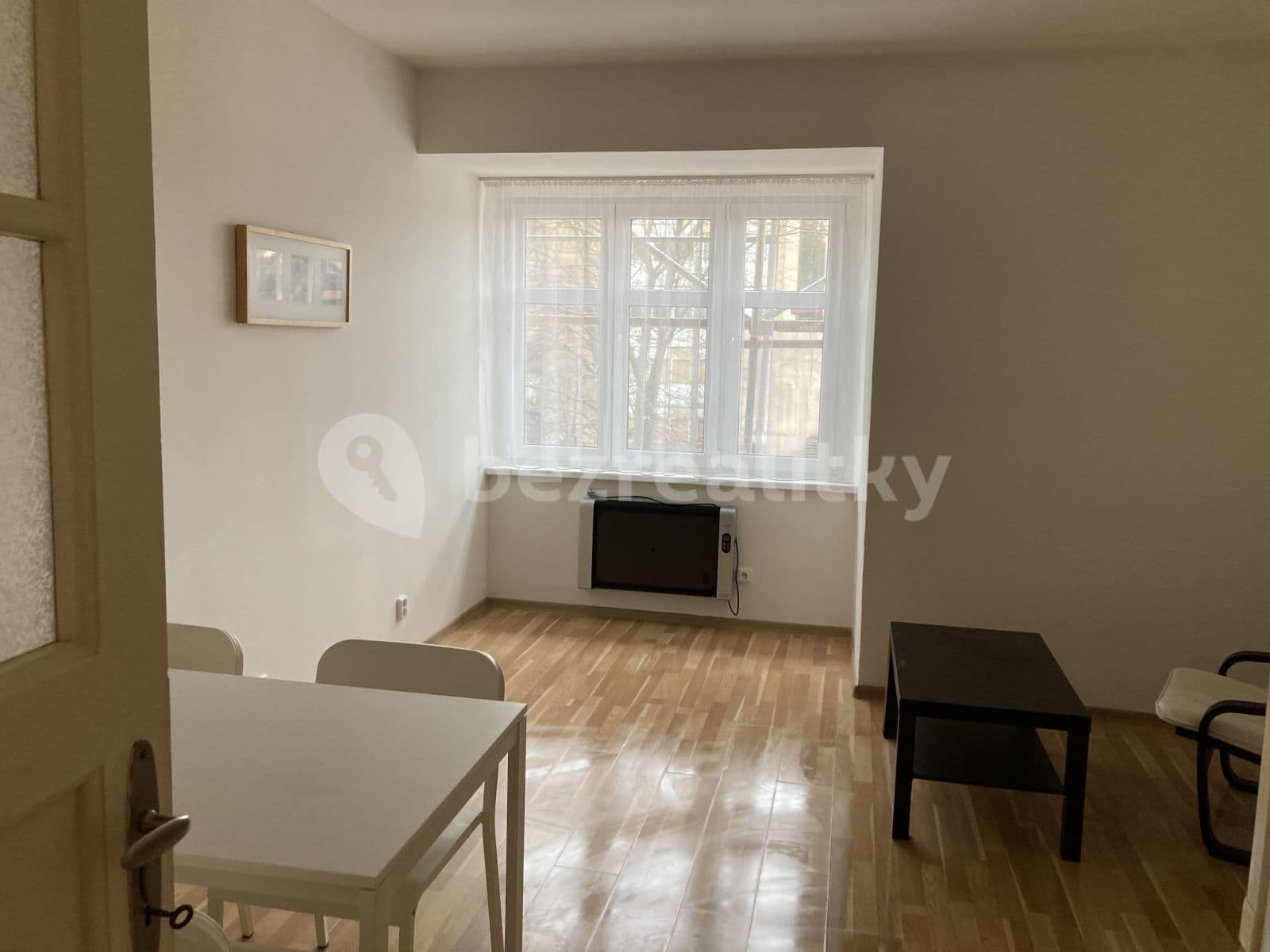 1 bedroom with open-plan kitchen flat to rent, 42 m², Malínská, Prague, Prague 1 bedroom with open-plan kitchen flat to rent, 42 m², Malínská, Prague, Prague