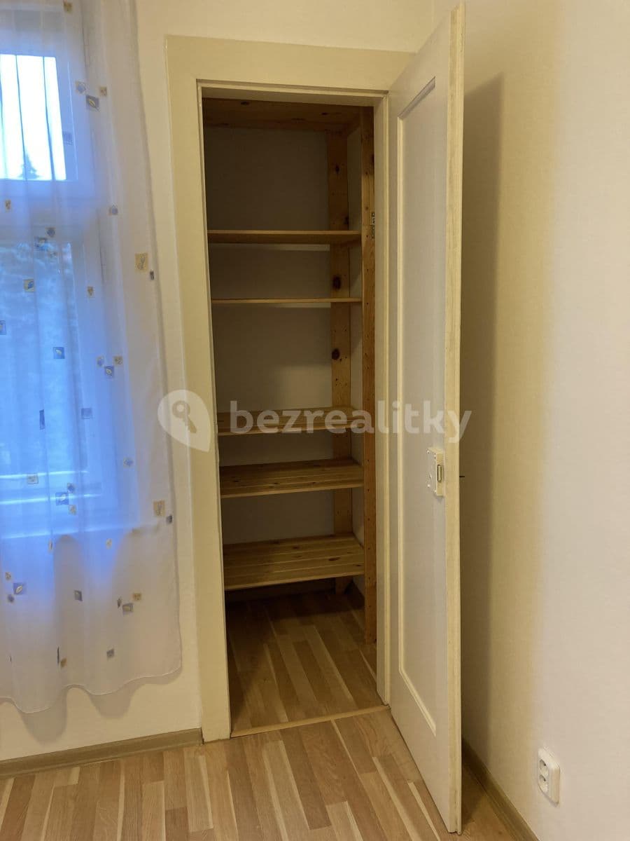 1 bedroom with open-plan kitchen flat to rent, 42 m², Malínská, Prague, Prague 1 bedroom with open-plan kitchen flat to rent, 42 m², Malínská, Prague, Prague