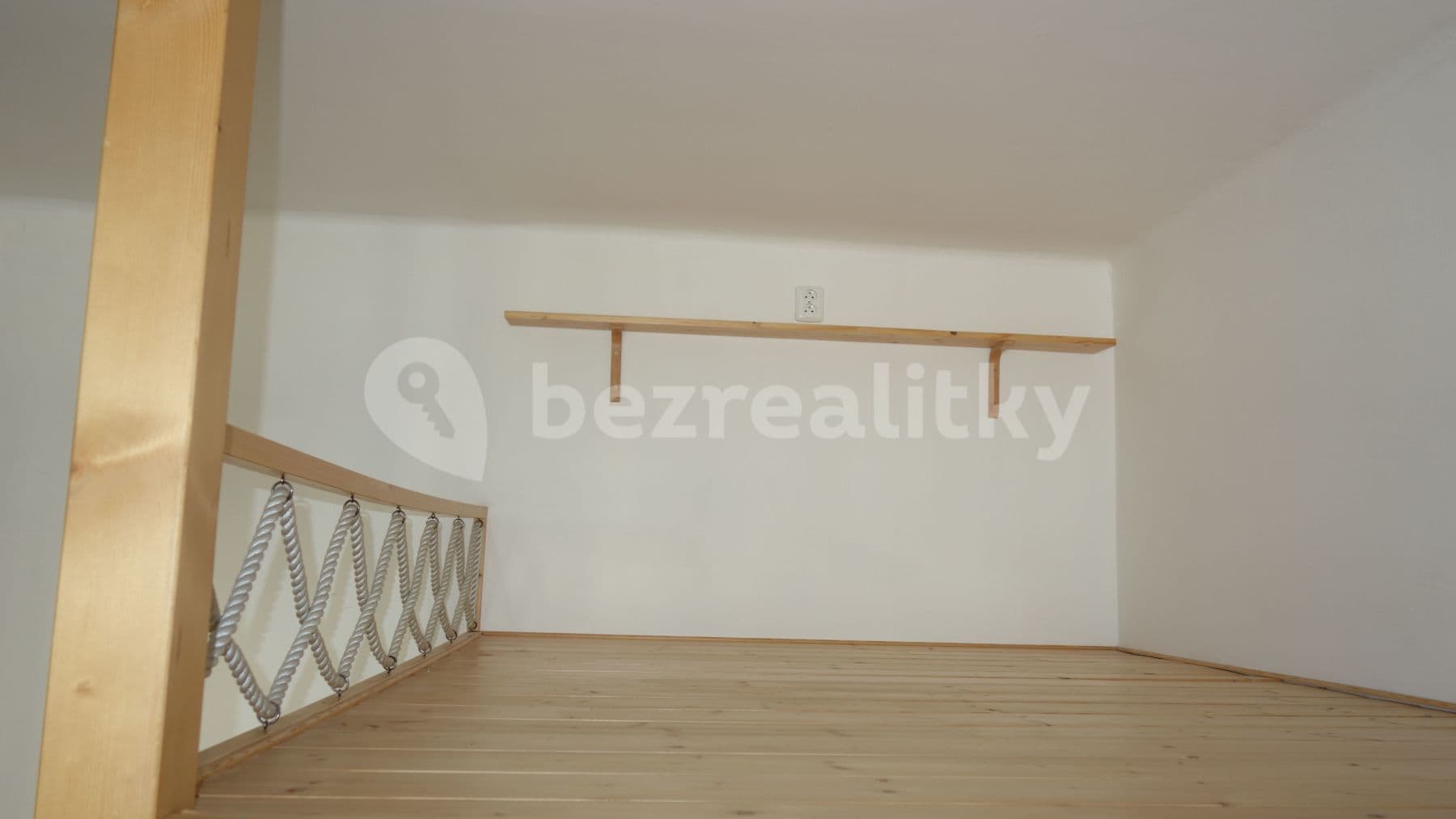 1 bedroom with open-plan kitchen flat to rent, 51 m², Drahobejlova, Prague, Prague 1 bedroom with open-plan kitchen flat to rent, 51 m², Drahobejlova, Prague, Prague