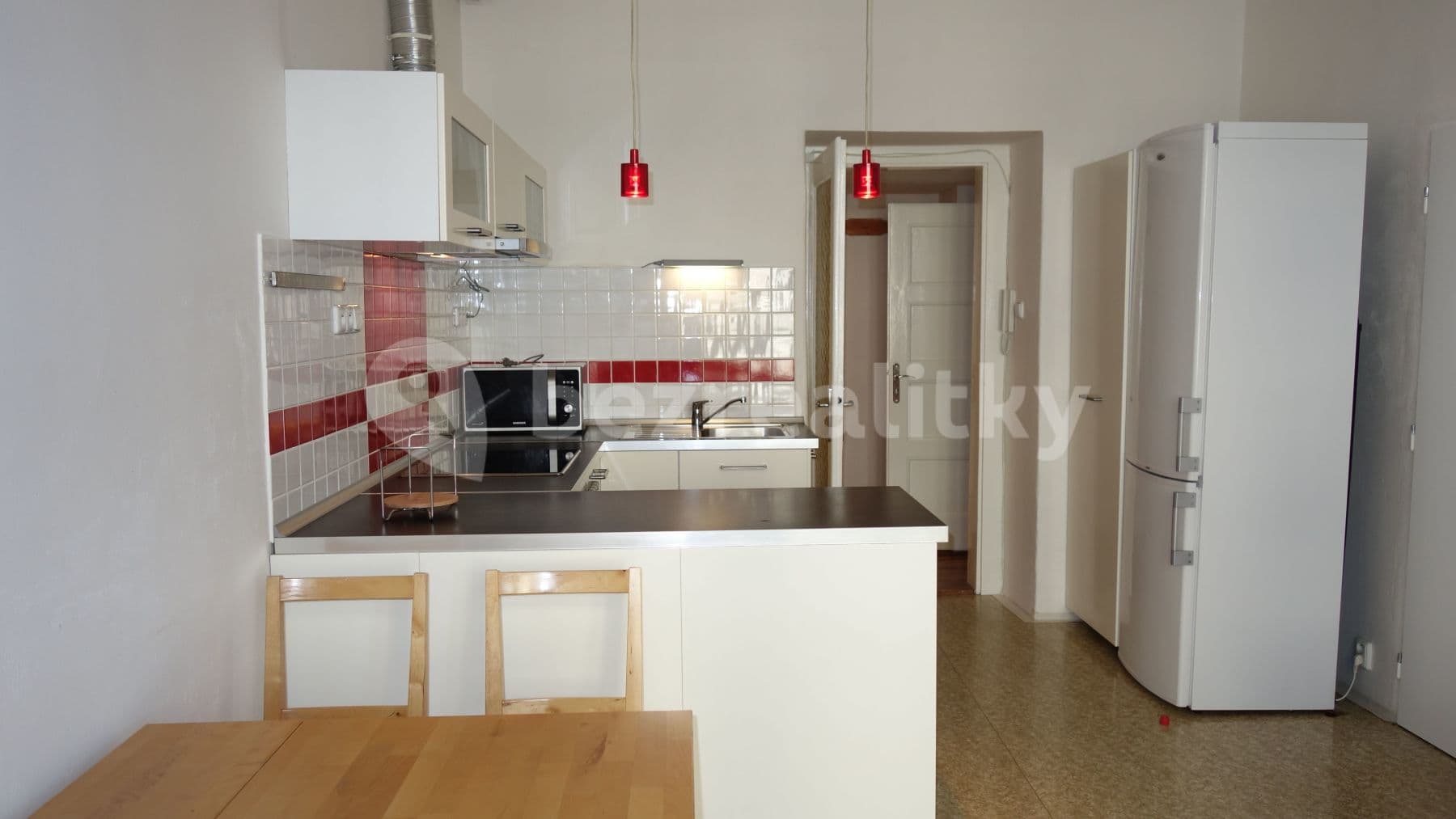 1 bedroom with open-plan kitchen flat to rent, 51 m², Drahobejlova, Prague, Prague 1 bedroom with open-plan kitchen flat to rent, 51 m², Drahobejlova, Prague, Prague
