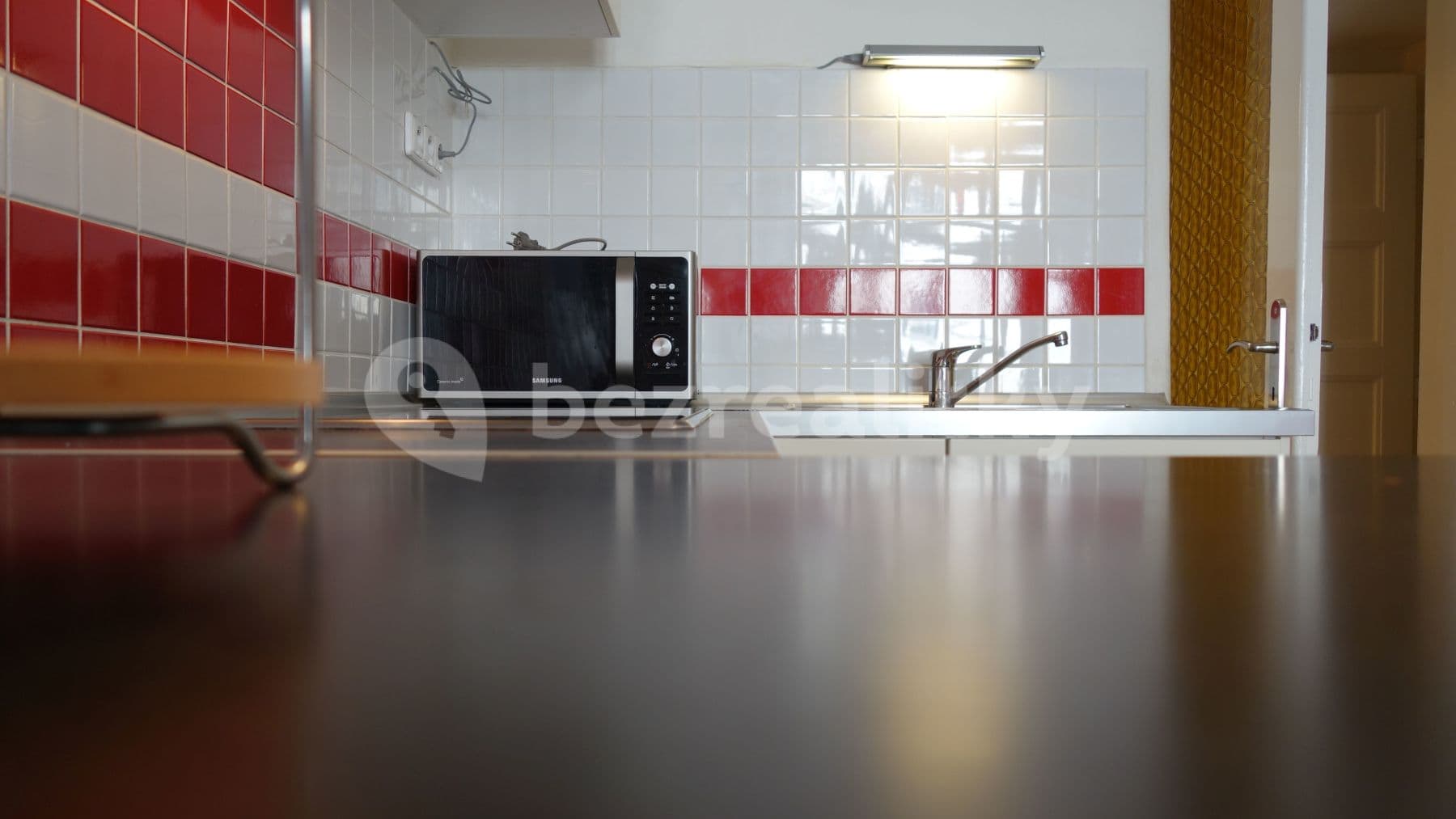 1 bedroom with open-plan kitchen flat to rent, 51 m², Drahobejlova, Prague, Prague 1 bedroom with open-plan kitchen flat to rent, 51 m², Drahobejlova, Prague, Prague