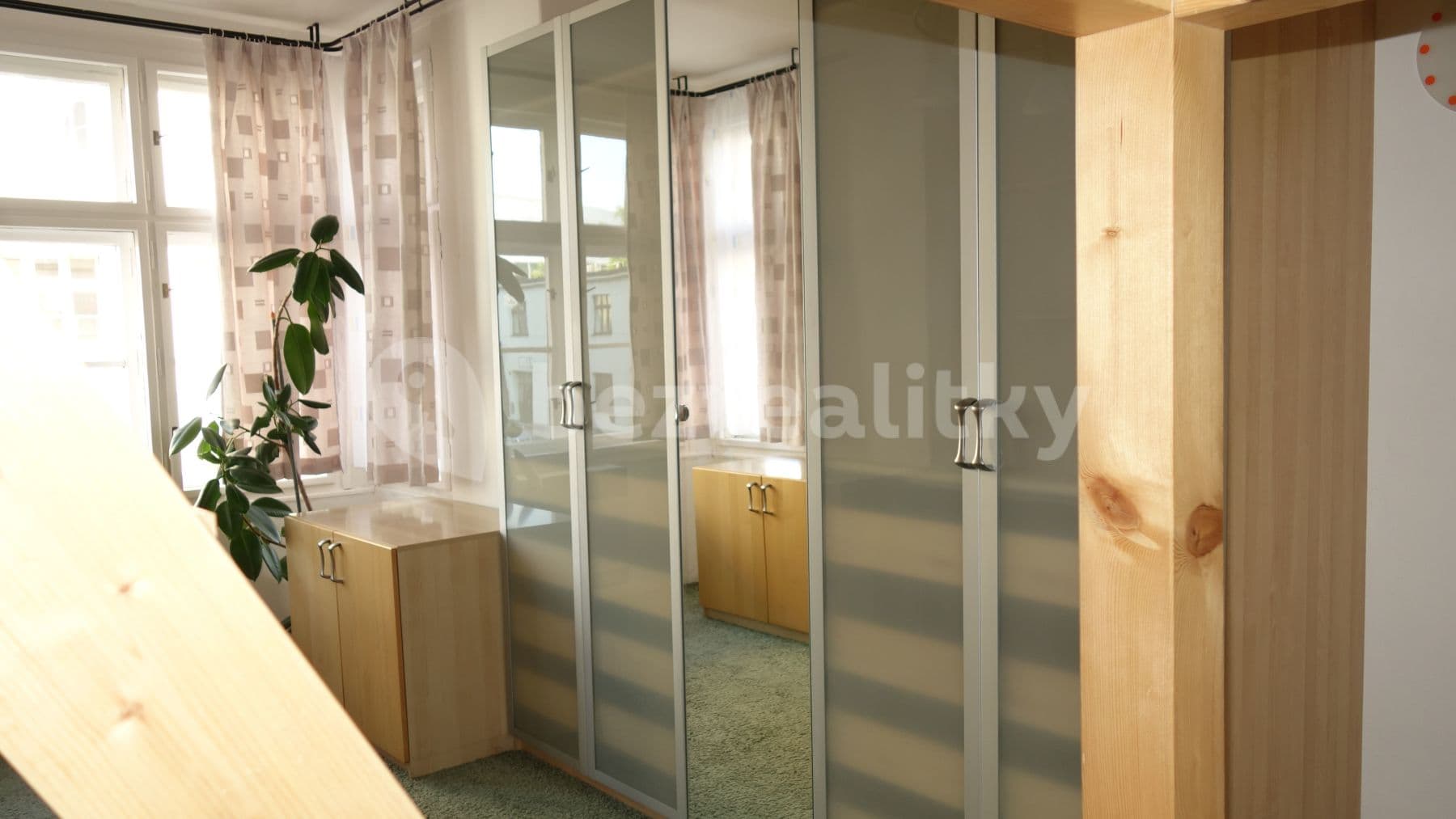 1 bedroom with open-plan kitchen flat to rent, 51 m², Drahobejlova, Prague, Prague 1 bedroom with open-plan kitchen flat to rent, 51 m², Drahobejlova, Prague, Prague
