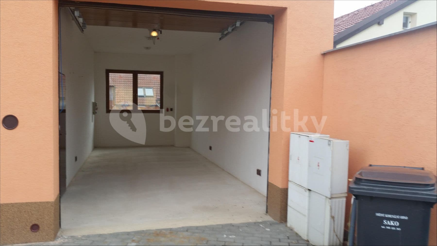 garage to rent, 35 m², Kroupova, Brno, Jihomoravský Region