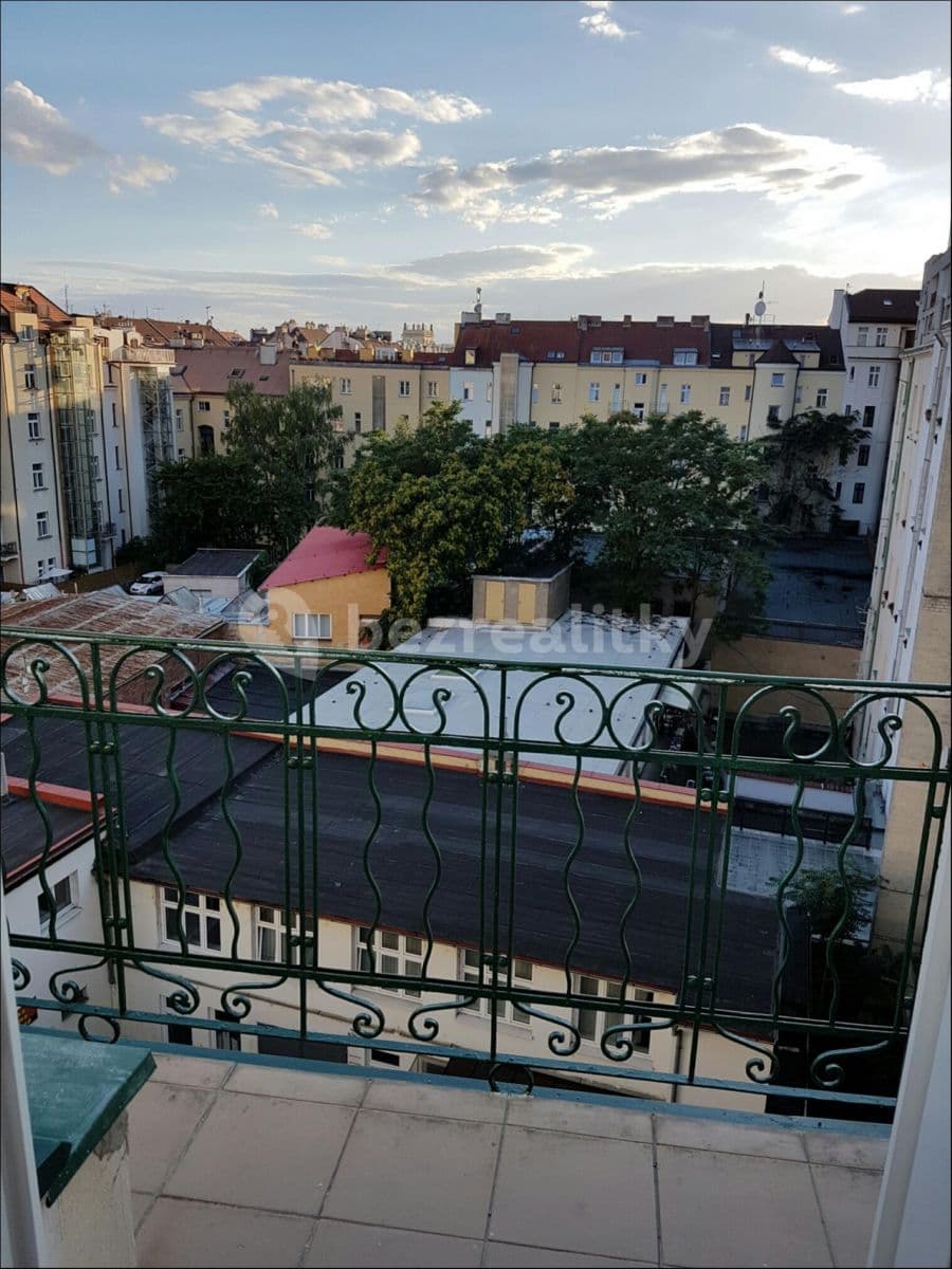 2 bedroom with open-plan kitchen flat to rent, 74 m², Kolínská, Prague, Prague 2 bedroom with open-plan kitchen flat to rent, 74 m², Kolínská, Prague, Prague