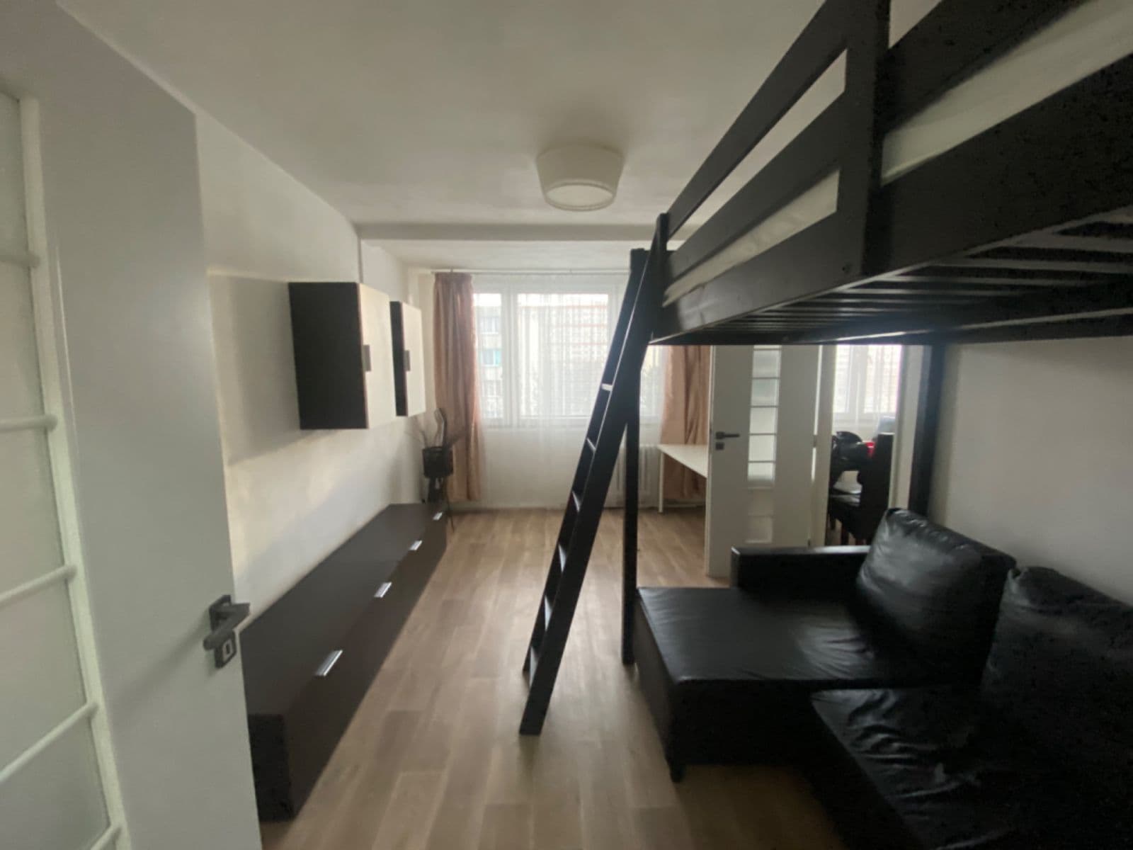 1 bedroom flat to rent, 37 m², Sládkovičova, Prague, Prague 1 bedroom flat to rent, 37 m², Sládkovičova, Prague, Prague