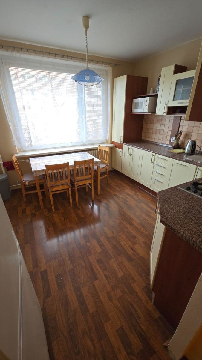 3 bedroom flat to rent, 76 m², Rerychova, Brno, Jihomoravský Region 3 bedroom flat to rent, 76 m², Rerychova, Brno, Jihomoravský Region