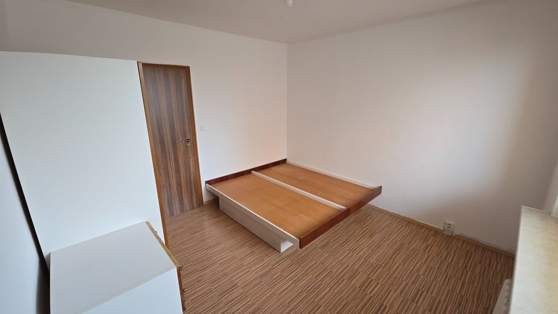 3 bedroom flat to rent, 76 m², Rerychova, Brno, Jihomoravský Region 3 bedroom flat to rent, 76 m², Rerychova, Brno, Jihomoravský Region