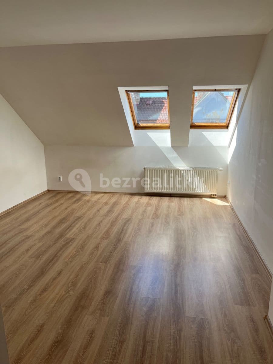 1 bedroom flat to rent, 40 m², Boleslavova, Prague, Prague 1 bedroom flat to rent, 40 m², Boleslavova, Prague, Prague