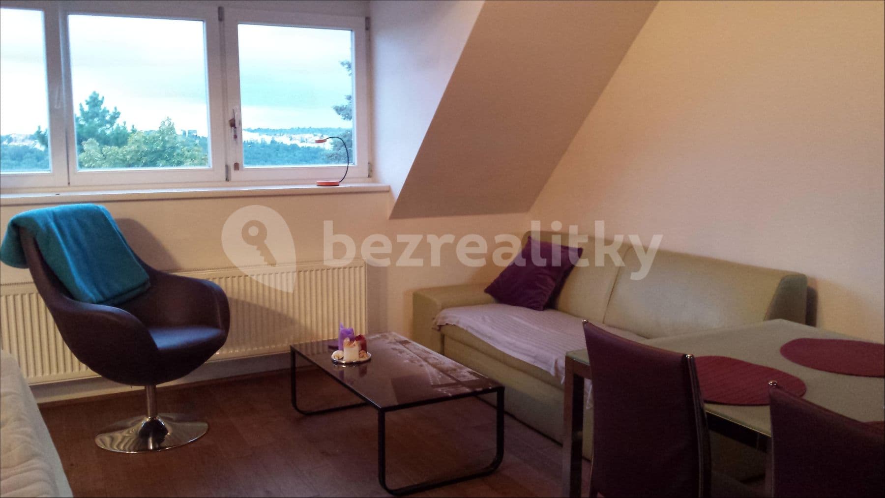 1 bedroom with open-plan kitchen flat to rent, 70 m², Na Vršku, Prague, Prague 1 bedroom with open-plan kitchen flat to rent, 70 m², Na Vršku, Prague, Prague