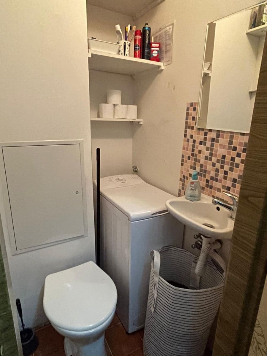 Small studio flat to rent, 21 m², Dvouletky, Prague, Prague Small studio flat to rent, 21 m², Dvouletky, Prague, Prague