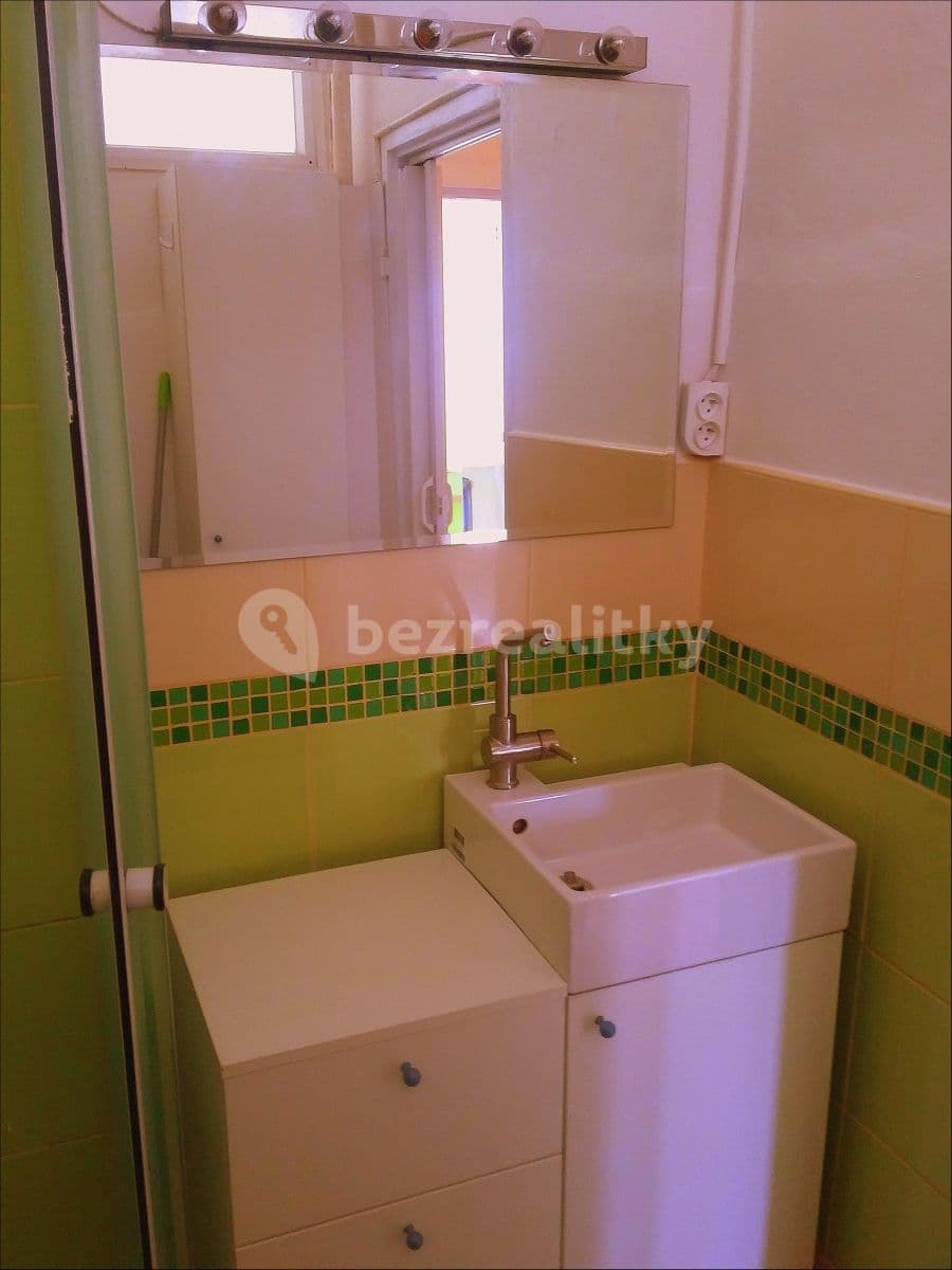 Studio flat to rent, 29 m², náměstí 28. října, Brno, Jihomoravský Region Studio flat to rent, 29 m², náměstí 28. října, Brno, Jihomoravský Region