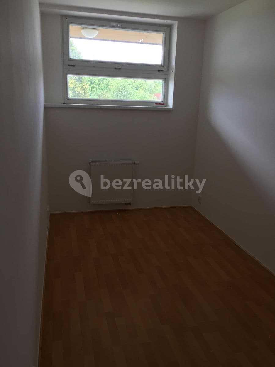 2 bedroom with open-plan kitchen flat to rent, 67 m², Komenského, Horoměřice, Středočeský Region 2 bedroom with open-plan kitchen flat to rent, 67 m², Komenského, Horoměřice, Středočeský Region