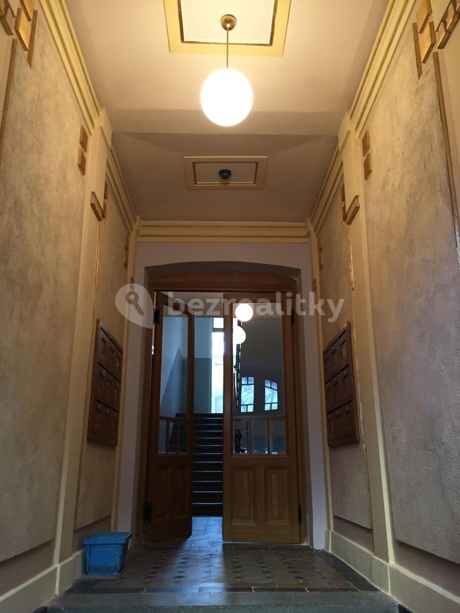 1 bedroom with open-plan kitchen flat to rent, 50 m², Ostrovského, Prague, Prague 1 bedroom with open-plan kitchen flat to rent, 50 m², Ostrovského, Prague, Prague