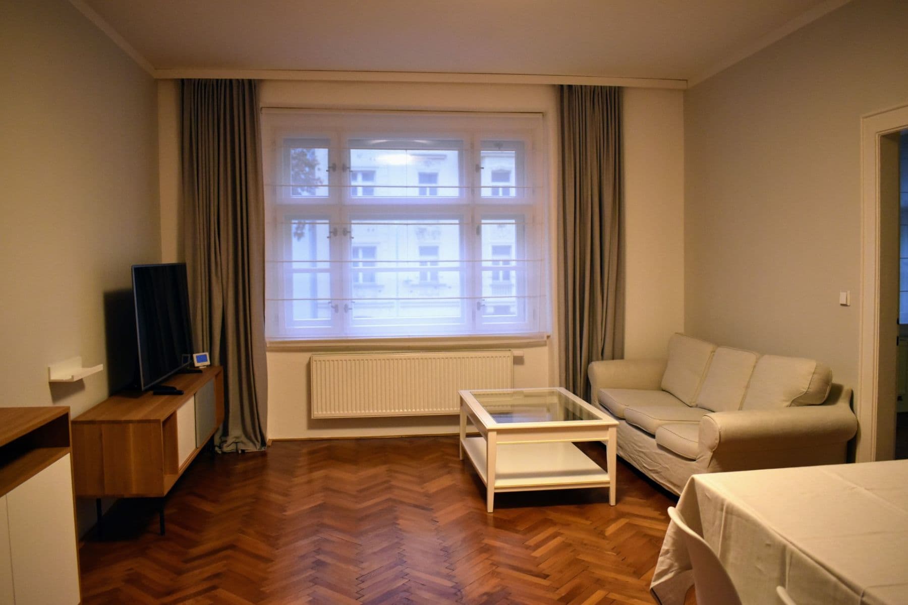 3 bedroom flat to rent, 109 m², Minská, Prague, Prague 3 bedroom flat to rent, 109 m², Minská, Prague, Prague