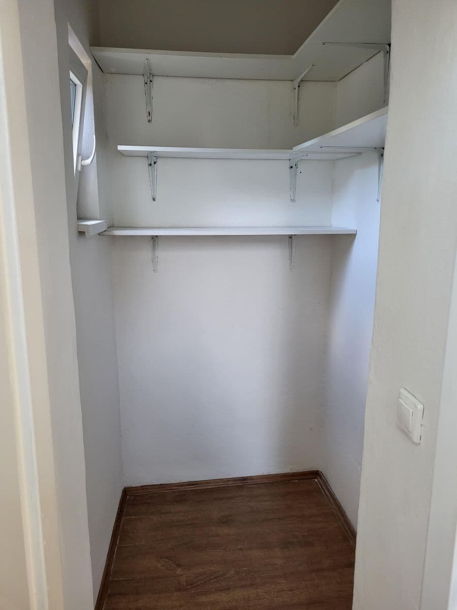 Studio flat to rent, 30 m², Baarova, Prague, Prague Studio flat to rent, 30 m², Baarova, Prague, Prague