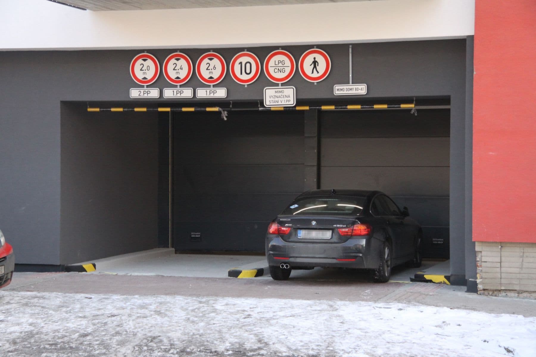 garage to rent, 23 m², Poděbradova, Brno, Jihomoravský Region garage to rent, 23 m², Poděbradova, Brno, Jihomoravský Region