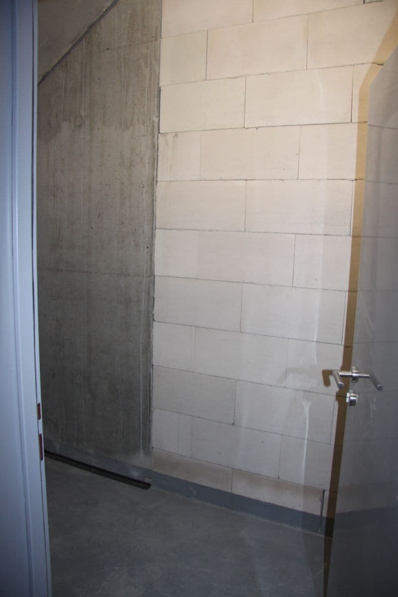 garage to rent, 23 m², Poděbradova, Brno, Jihomoravský Region garage to rent, 23 m², Poděbradova, Brno, Jihomoravský Region