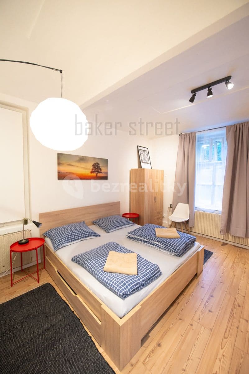 Studio flat to rent, 32 m², U Pekařky, Prague, Prague Studio flat to rent, 32 m², U Pekařky, Prague, Prague