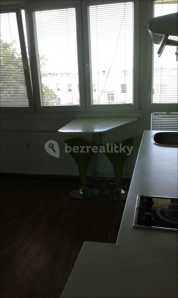 1 bedroom flat to rent, 35 m², Husovo náměstí, Nové Město nad Metují, Královéhradecký Region 1 bedroom flat to rent, 35 m², Husovo náměstí, Nové Město nad Metují, Královéhradecký Region