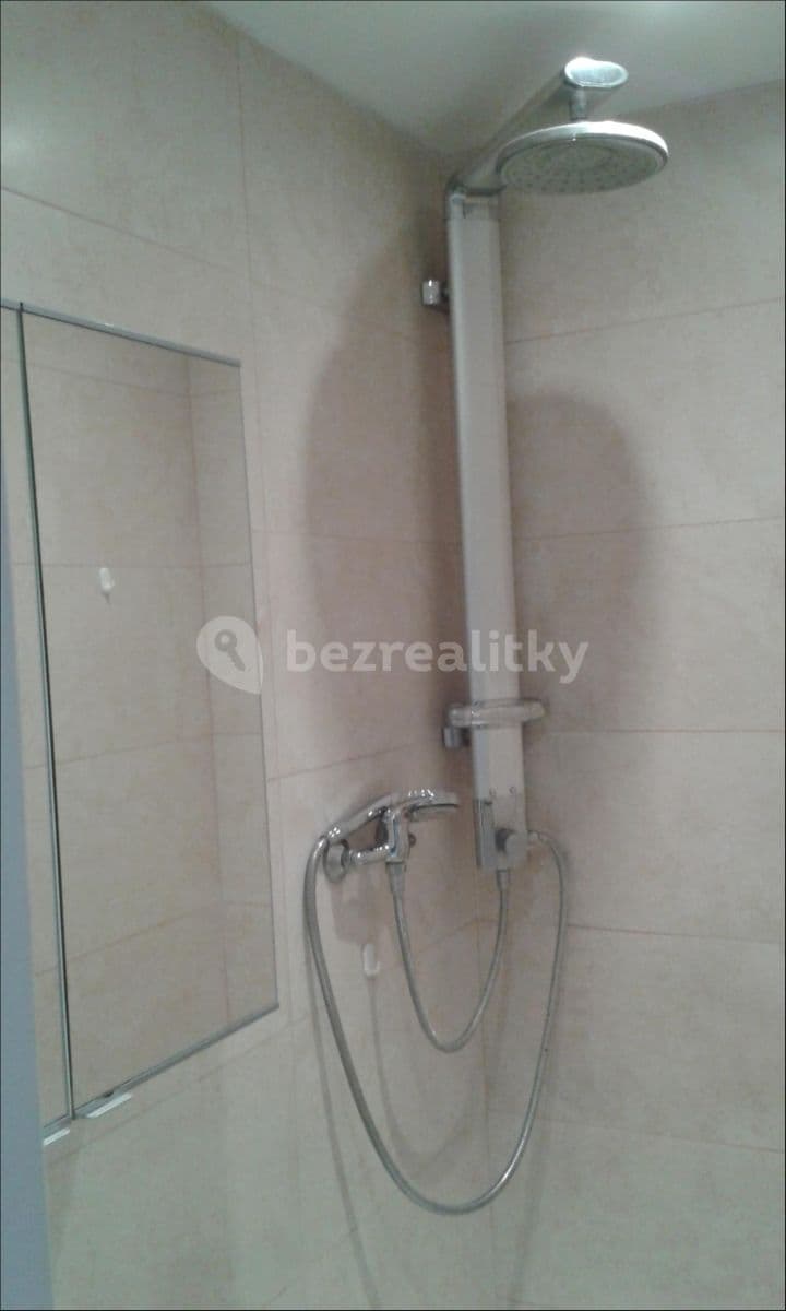 1 bedroom flat to rent, 35 m², Husovo náměstí, Nové Město nad Metují, Královéhradecký Region 1 bedroom flat to rent, 35 m², Husovo náměstí, Nové Město nad Metují, Královéhradecký Region