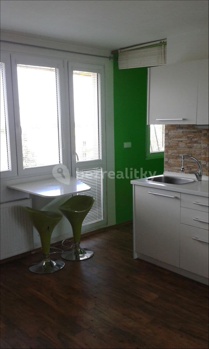 1 bedroom flat to rent, 35 m², Husovo náměstí, Nové Město nad Metují, Královéhradecký Region 1 bedroom flat to rent, 35 m², Husovo náměstí, Nové Město nad Metují, Královéhradecký Region