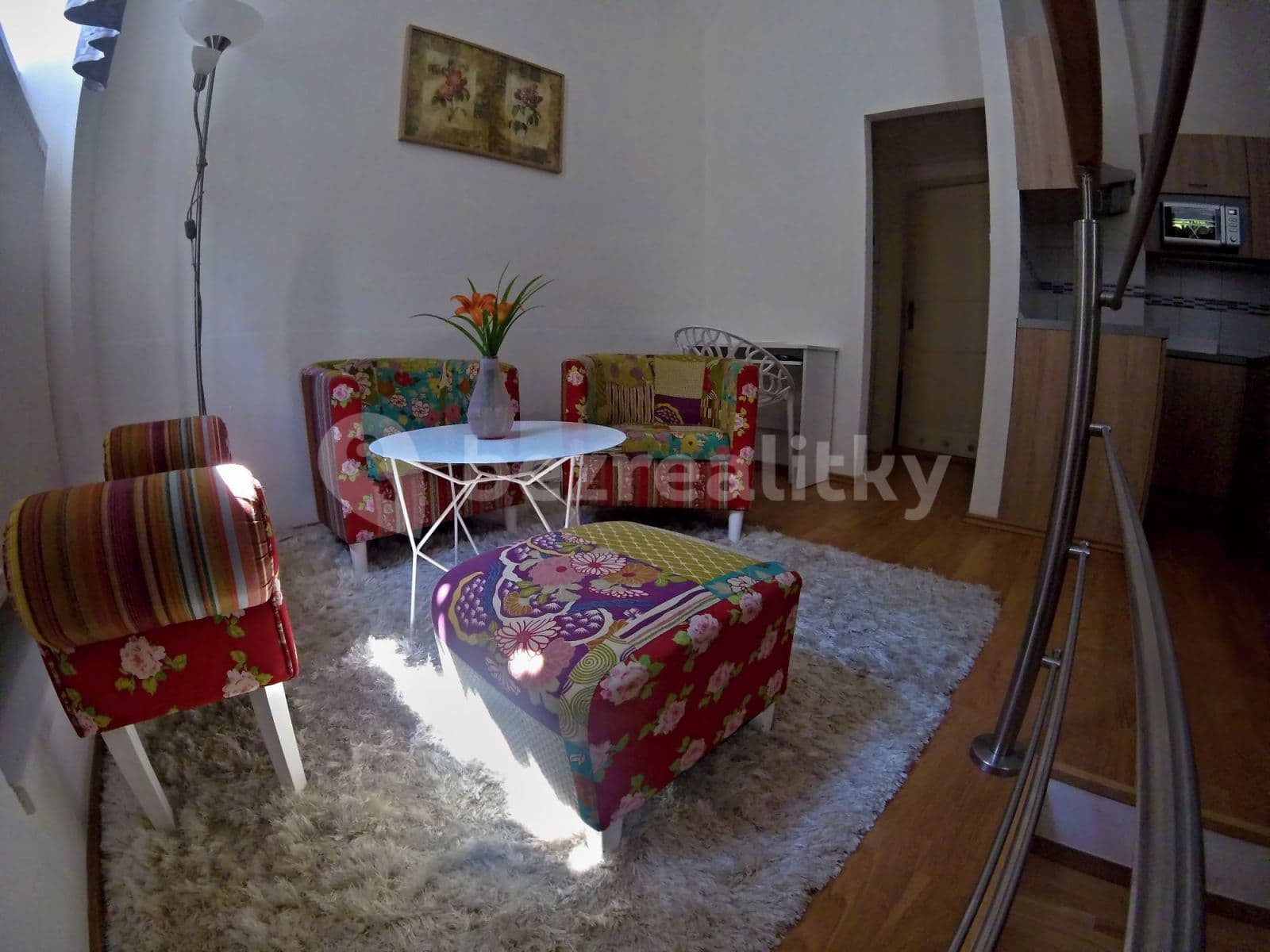 Studio flat to rent, 40 m², Nad Santoškou, Prague, Prague Studio flat to rent, 40 m², Nad Santoškou, Prague, Prague