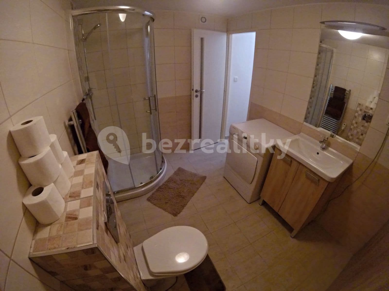 Studio flat to rent, 40 m², Nad Santoškou, Prague, Prague Studio flat to rent, 40 m², Nad Santoškou, Prague, Prague