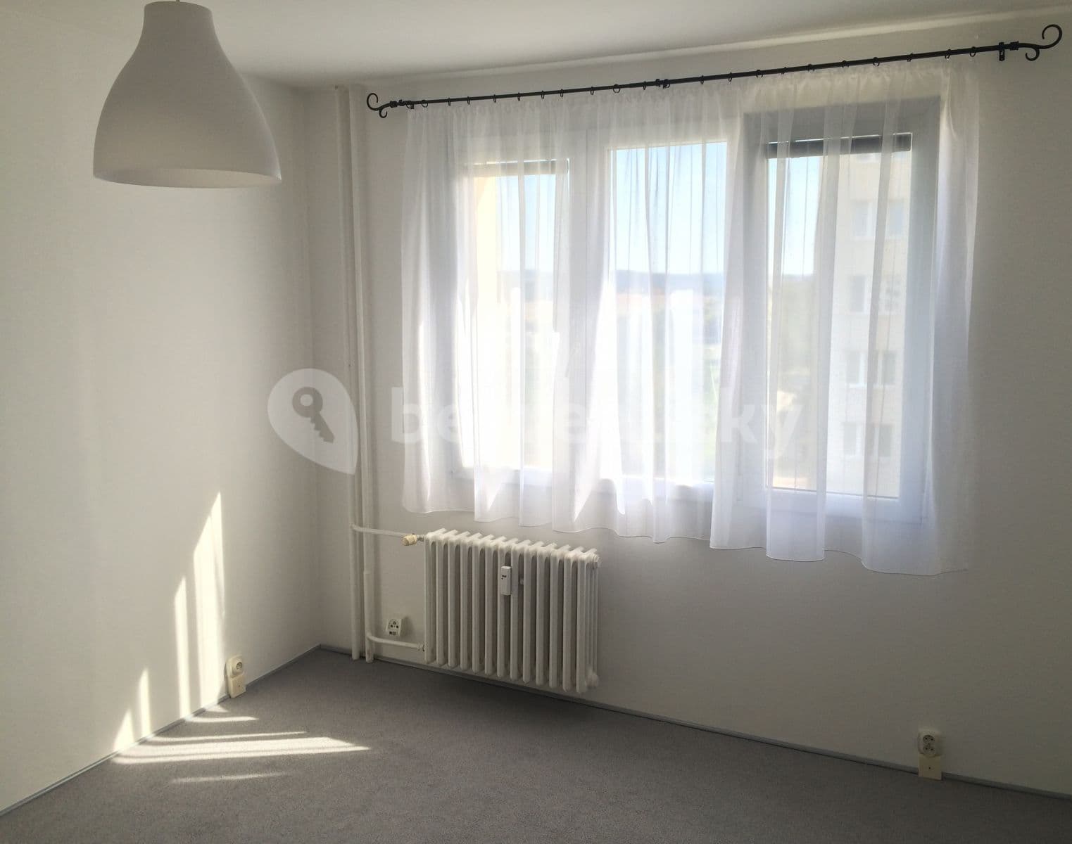 1 bedroom with open-plan kitchen flat to rent, 38 m², Heyrovského, Plzeň, Plzeňský Region 1 bedroom with open-plan kitchen flat to rent, 38 m², Heyrovského, Plzeň, Plzeňský Region