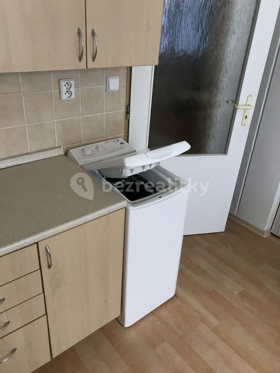 1 bedroom with open-plan kitchen flat to rent, 38 m², Heyrovského, Plzeň, Plzeňský Region 1 bedroom with open-plan kitchen flat to rent, 38 m², Heyrovského, Plzeň, Plzeňský Region