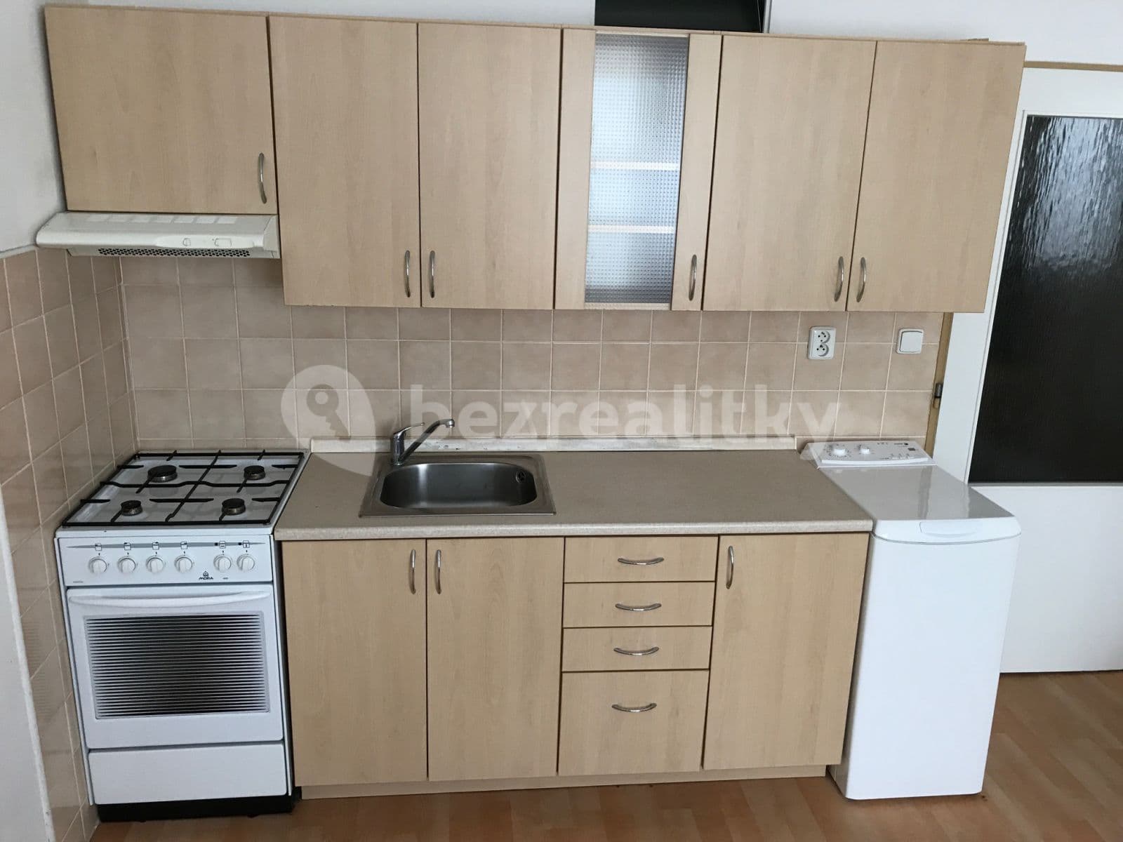 1 bedroom with open-plan kitchen flat to rent, 38 m², Heyrovského, Plzeň, Plzeňský Region 1 bedroom with open-plan kitchen flat to rent, 38 m², Heyrovského, Plzeň, Plzeňský Region