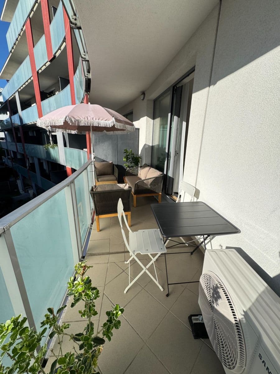 Studio flat to rent, 39 m², Vojenova, Prague, Prague Studio flat to rent, 39 m², Vojenova, Prague, Prague