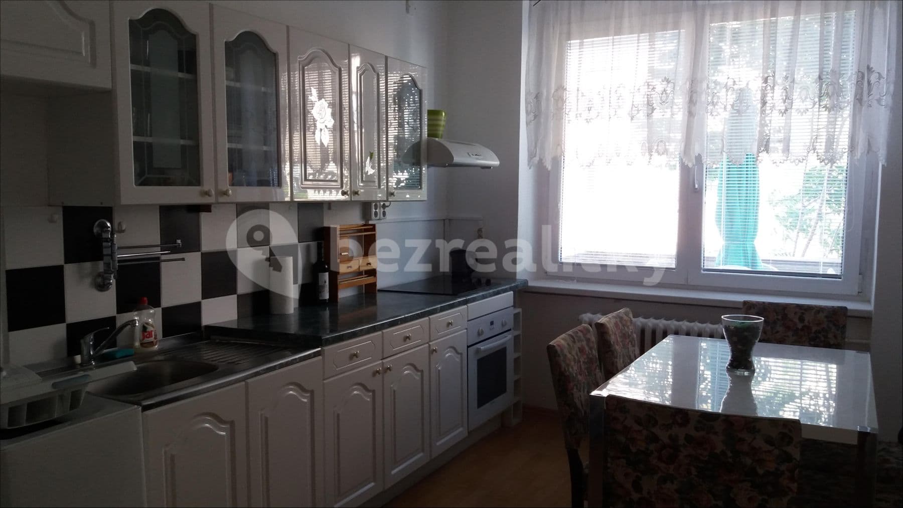 1 bedroom flat to rent, 45 m², Na Klaudiánce, Prague, Prague 1 bedroom flat to rent, 45 m², Na Klaudiánce, Prague, Prague