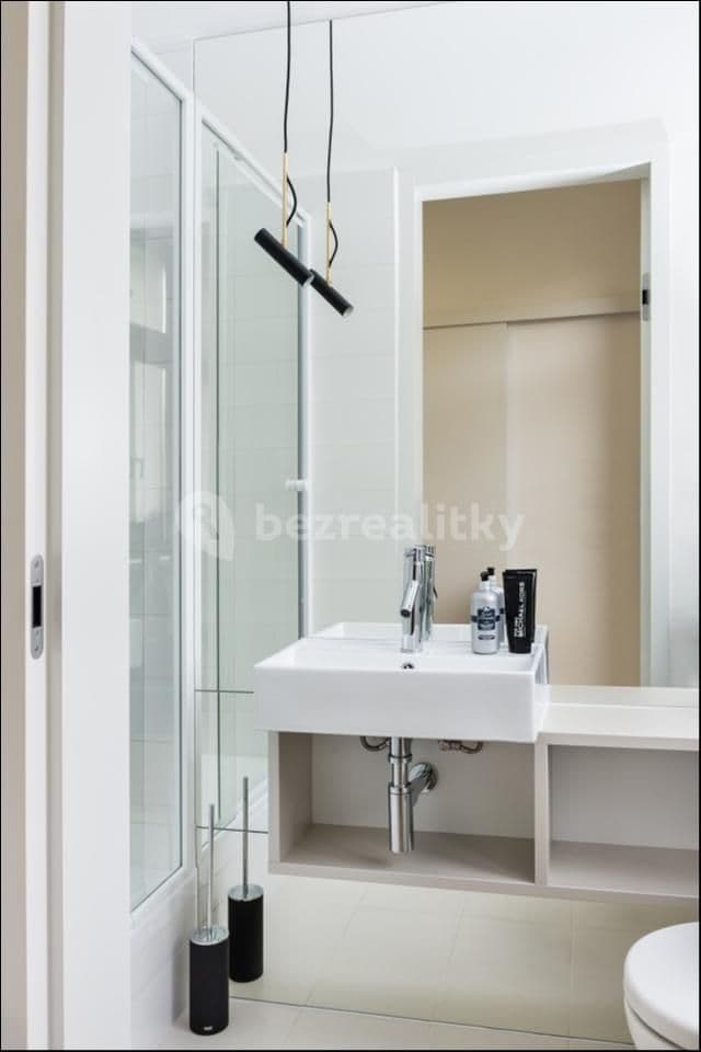 1 bedroom with open-plan kitchen flat to rent, 35 m², Ortenovo náměstí, Prague, Prague 1 bedroom with open-plan kitchen flat to rent, 35 m², Ortenovo náměstí, Prague, Prague