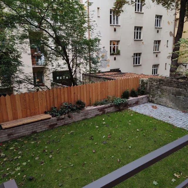 2 bedroom flat to rent, 66 m², Jeseniova, Prague, Prague 2 bedroom flat to rent, 66 m², Jeseniova, Prague, Prague