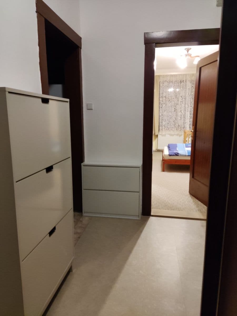 2 bedroom flat to rent, 66 m², Jeseniova, Prague, Prague 2 bedroom flat to rent, 66 m², Jeseniova, Prague, Prague